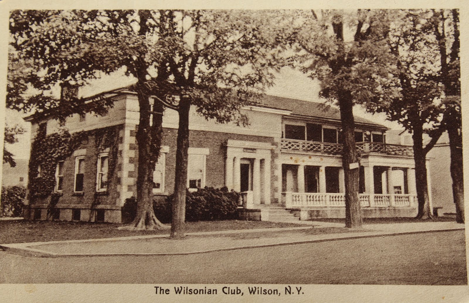 Wilson - Wilson Inn, 300 Lake St. (4)